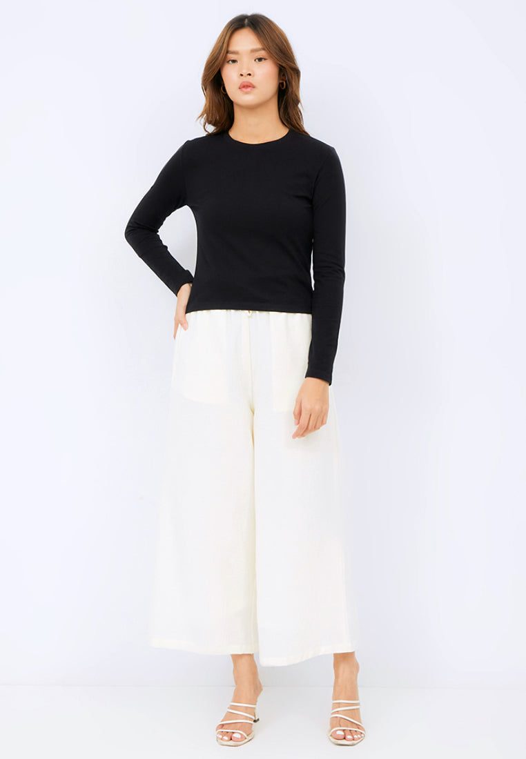 Fitted Long Sleeve T-Shirt