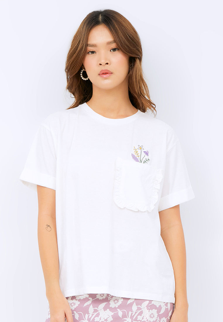 Loose T-shirt with Embriodery Details