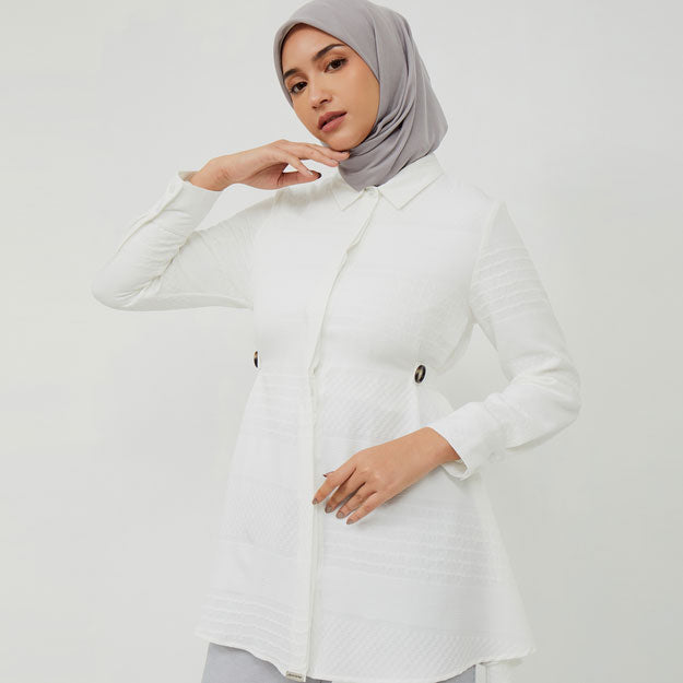 Ikigai Belt-Buttoned Tunic Off White