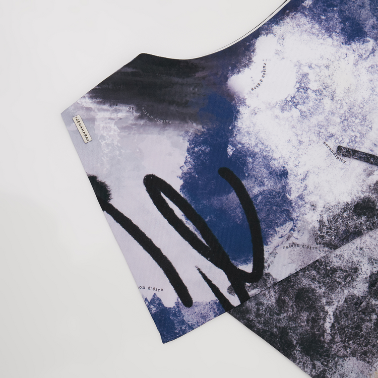 Saudade Statement Outer White-Blue