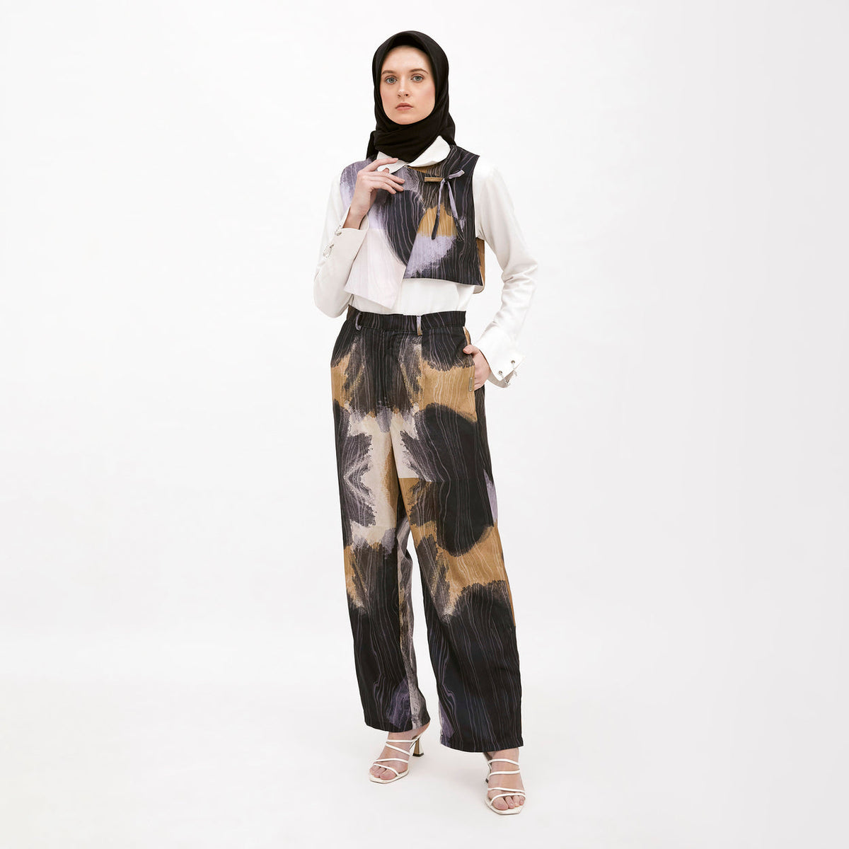 Saudade Printed Straight Pants Navy-Mustard