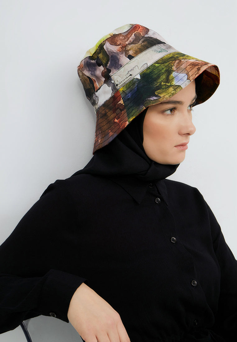 BUCKET HAT