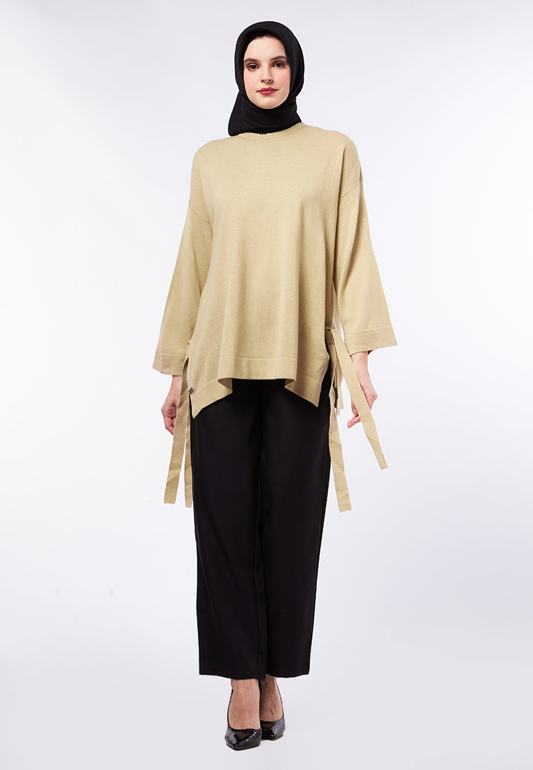 OVERSIZED KNIT TOP