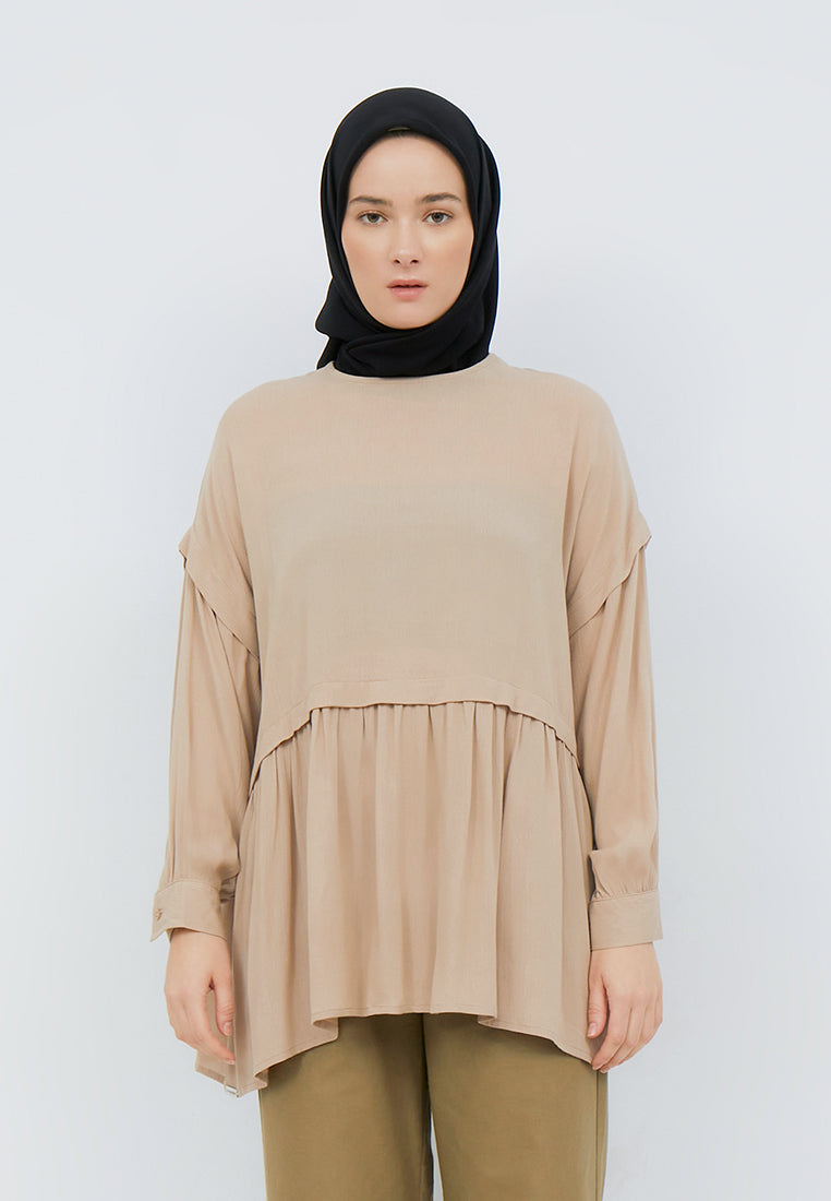 GATHERED BLOUSE