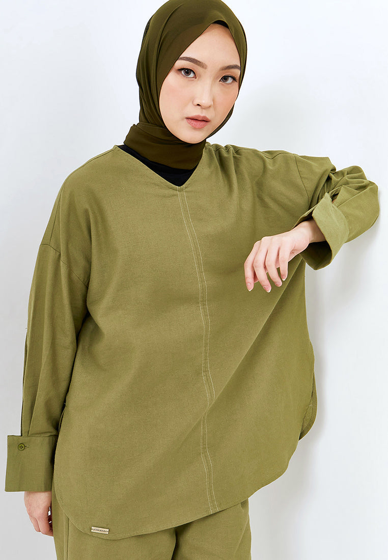 BASIC BLOUSE