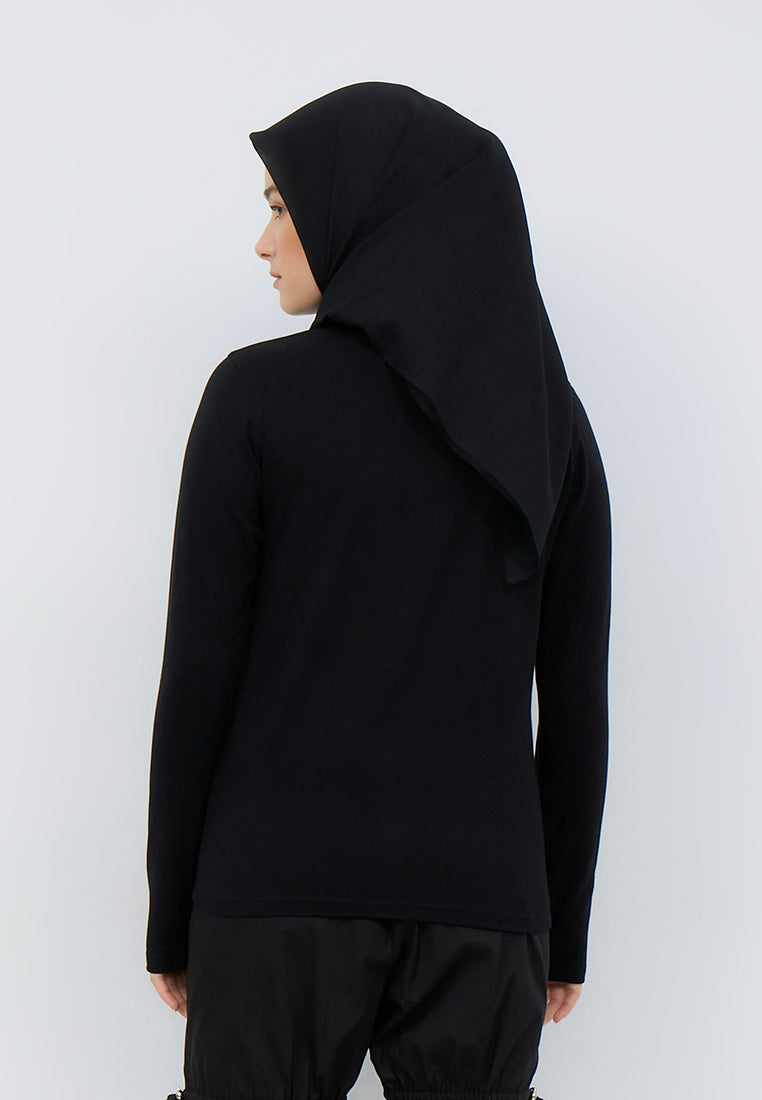 THUMBHOLE T-SHIRT