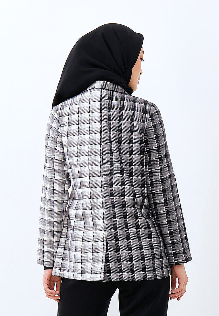 BUCKLE BLAZER