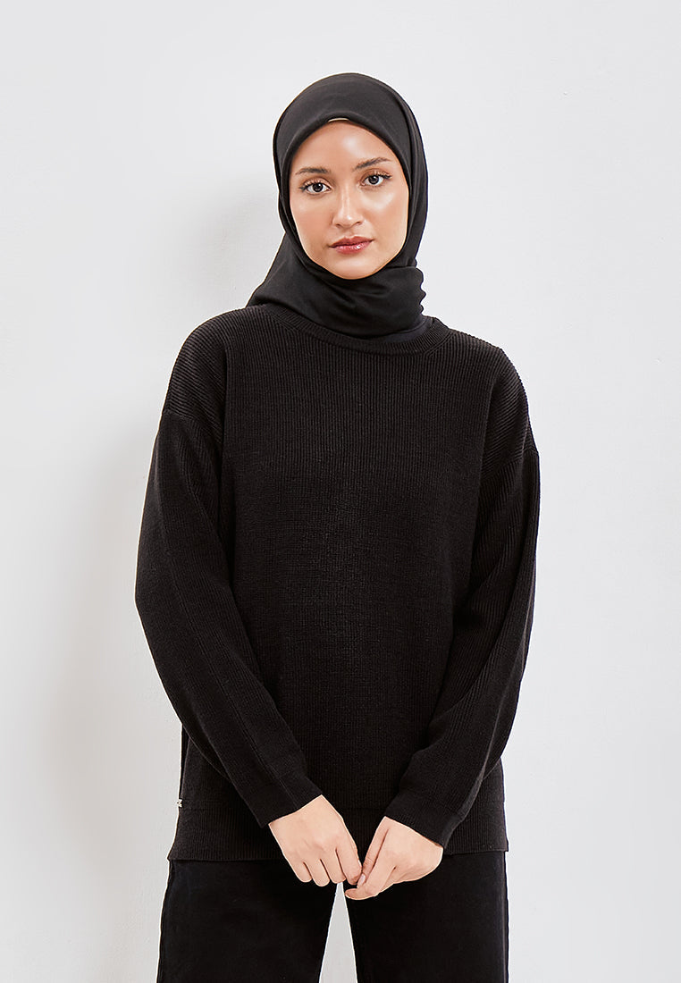OVERSIZED SWEATER