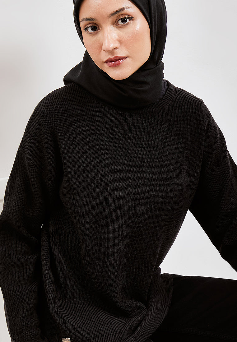 OVERSIZED SWEATER