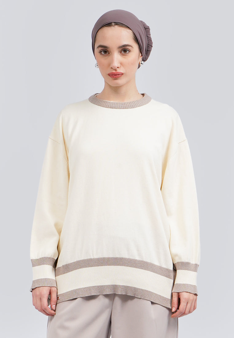 DAMARI TOP