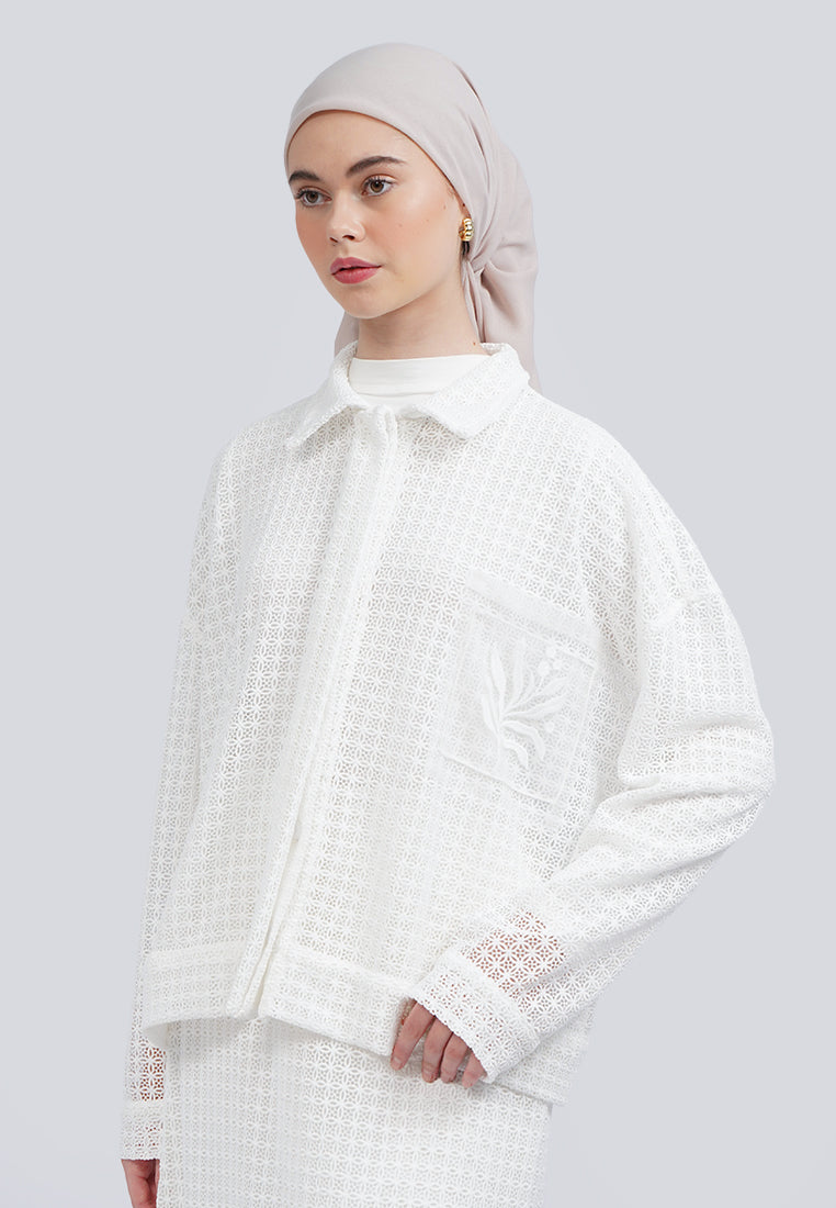 SAACHI OUTER