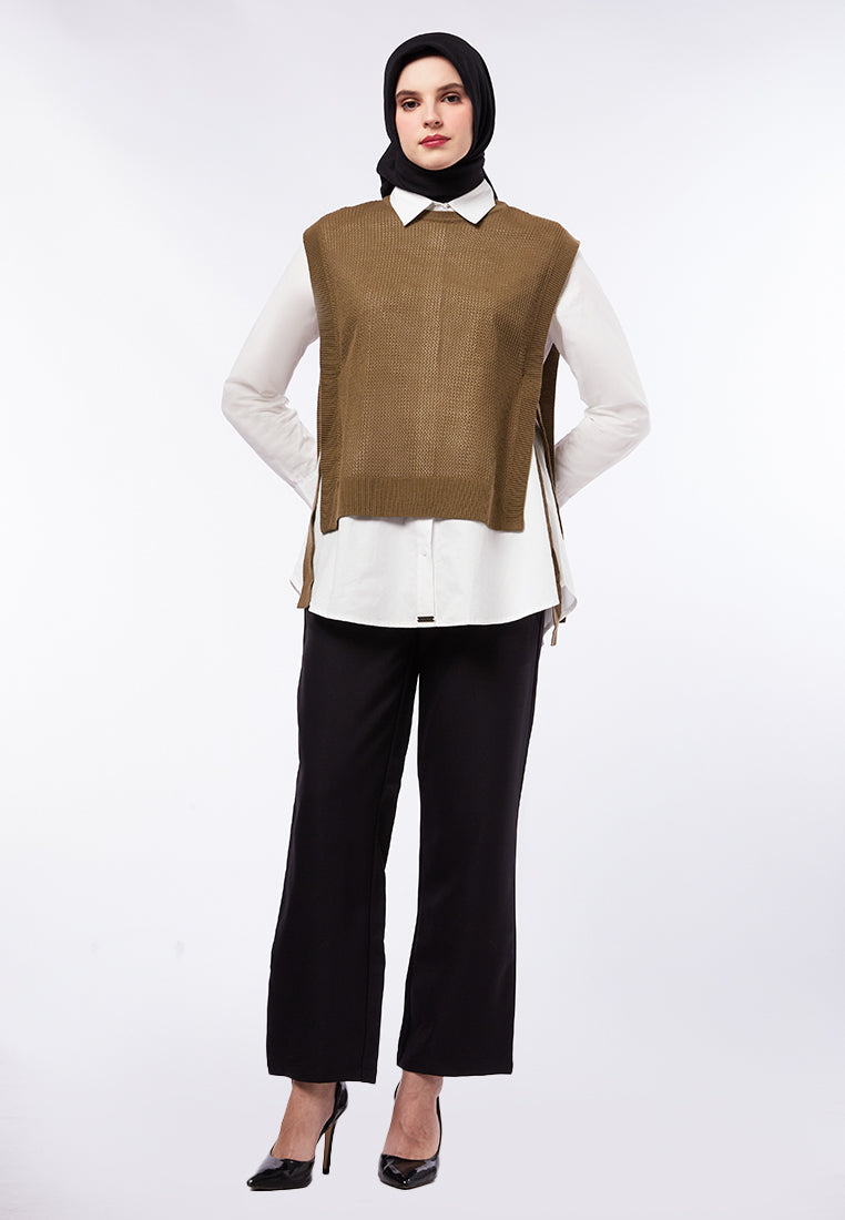 SLEVELESS KNIT OUTER