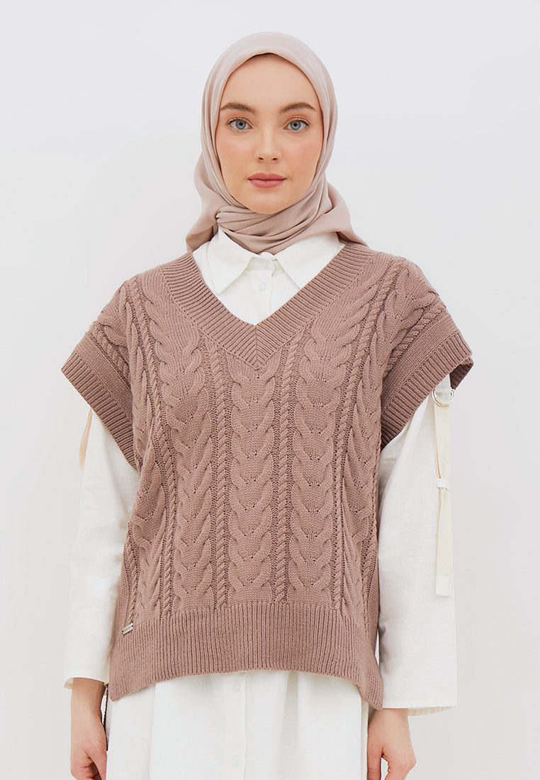 OVERSIZED SWEATER VEST