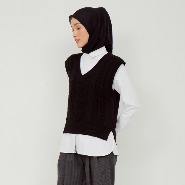 Sweater Vest