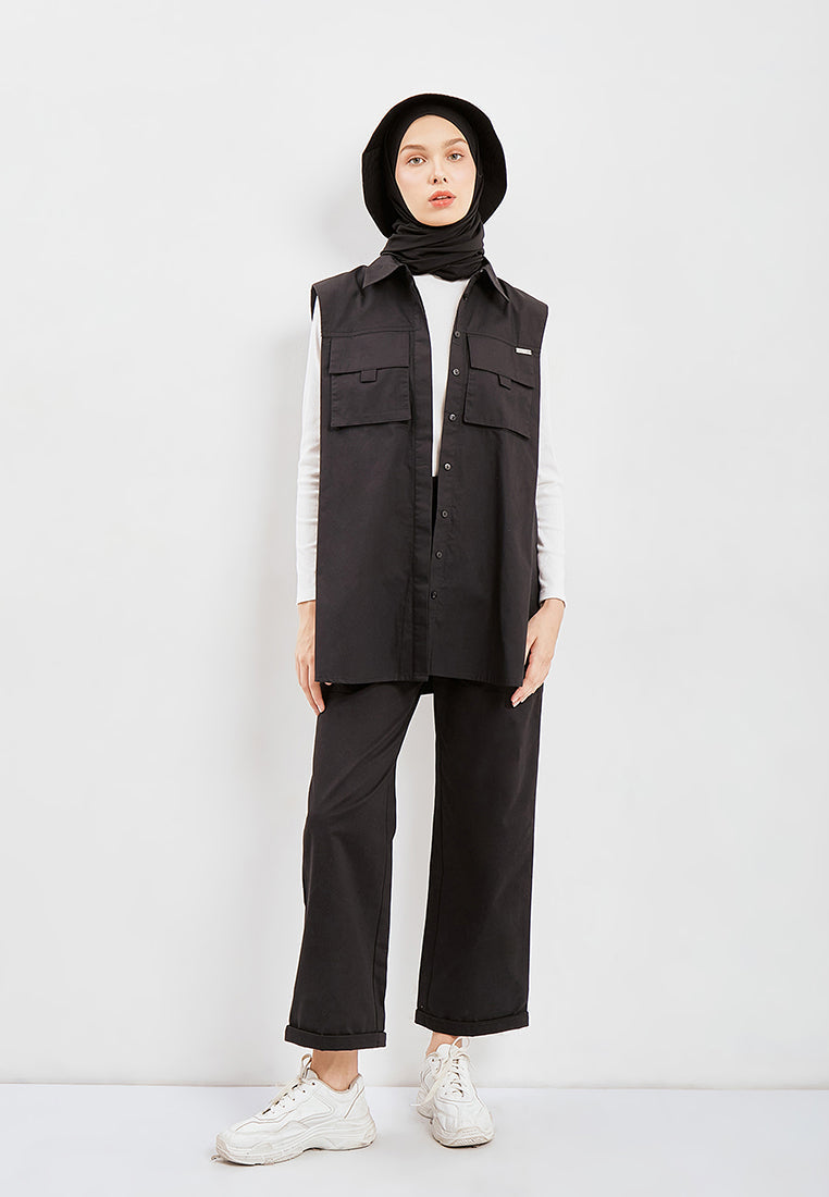 POCKET VEST