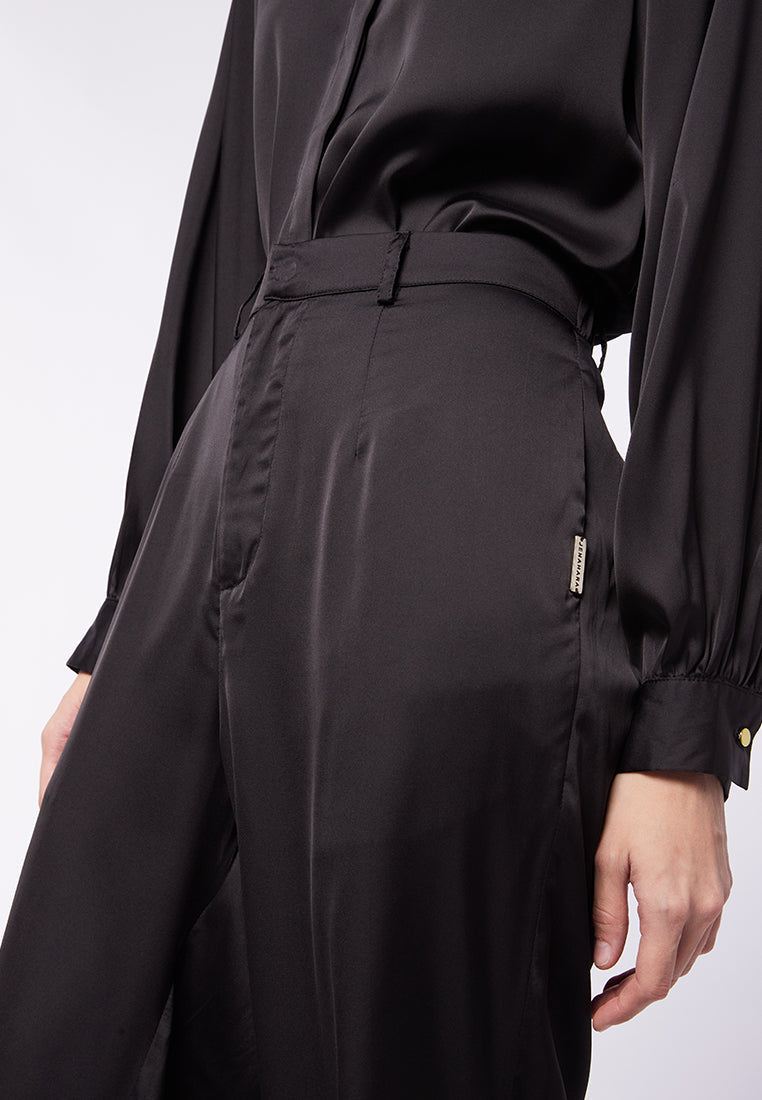 STRAIGHT PANTS