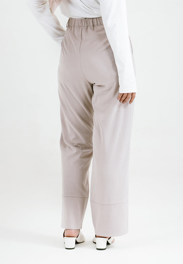 STRAIGHT PANTS