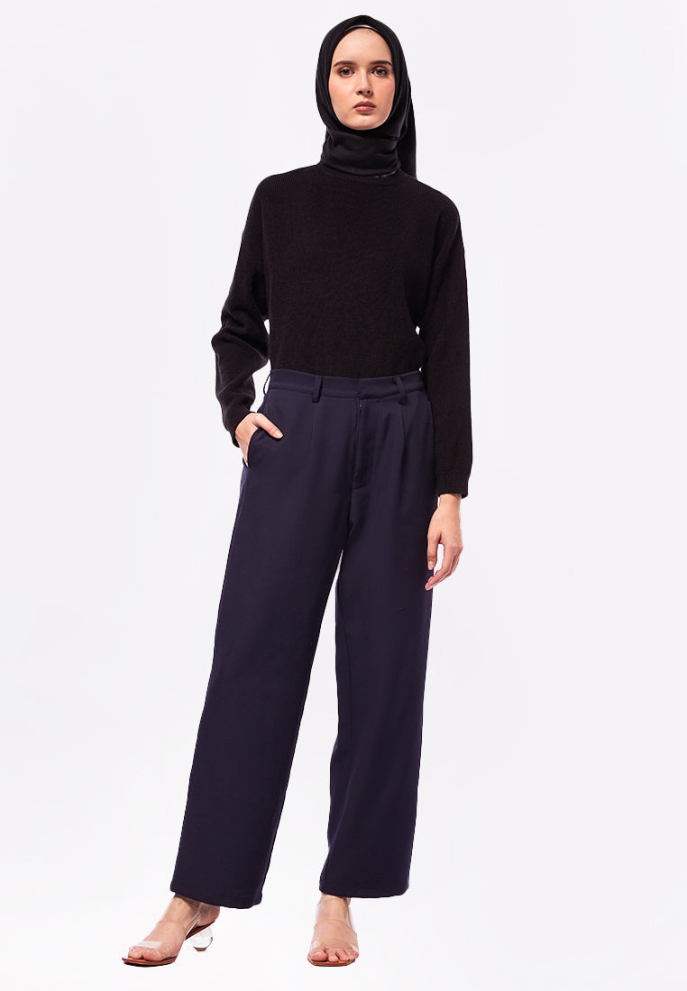 STRAIGHT PANTS