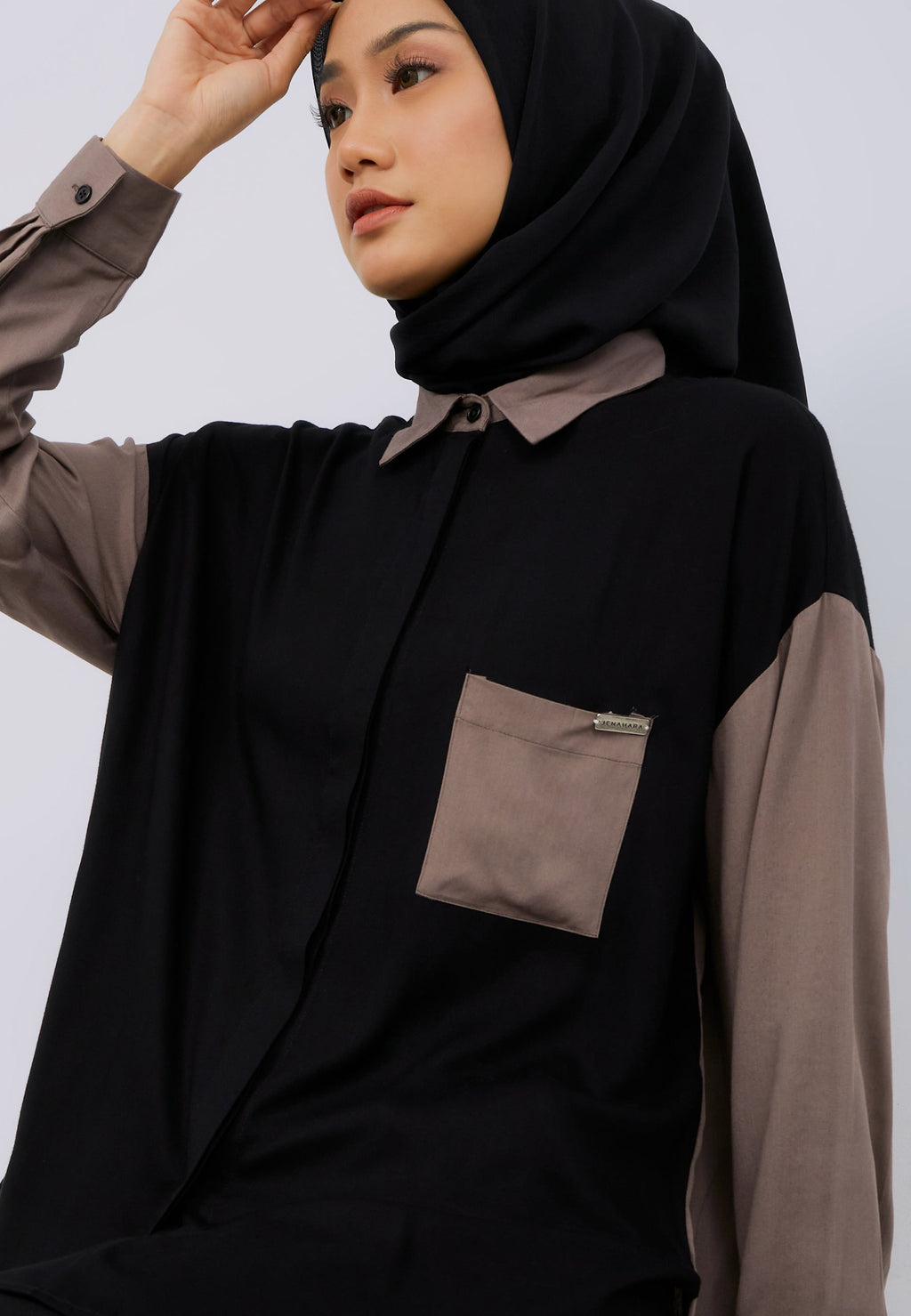 Oversized Two-Tone Shirt