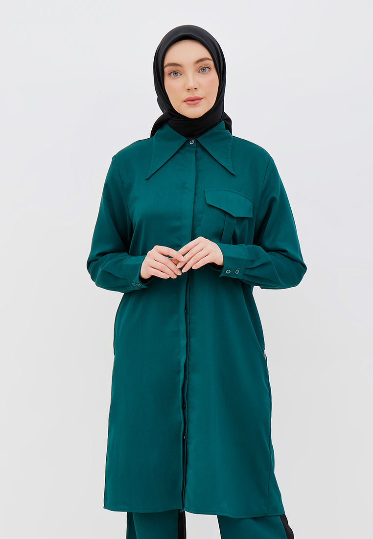 POINTY COLLAR TUNIC