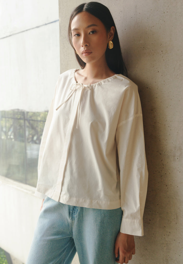 Round Neck Puff Sleeve Blouse