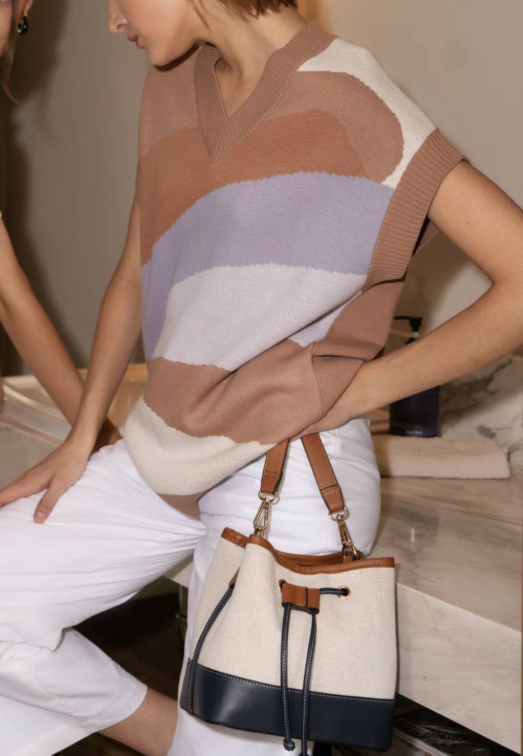 Two-Tone Bucket Bag
