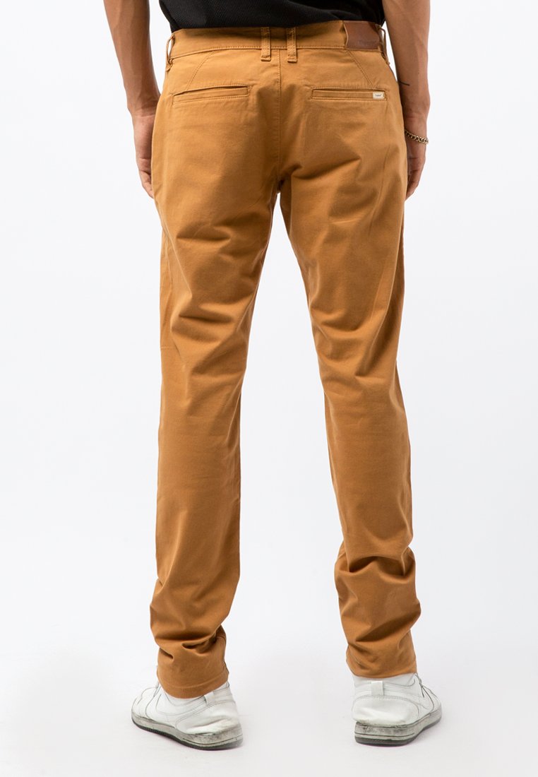 Chino Pants