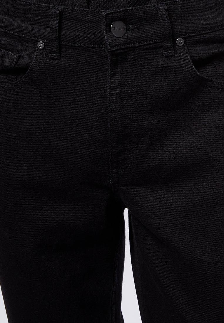 Slim Tapered Denim