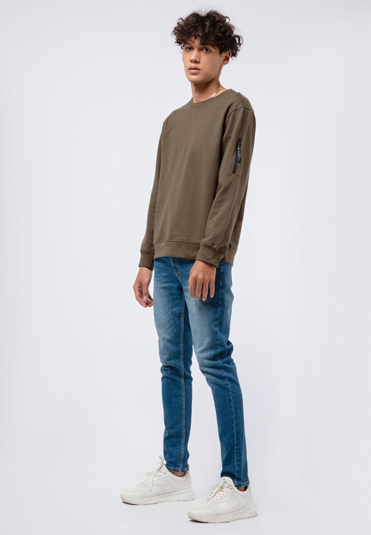 Sweatshirt With Sleeve Pocket
