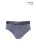 Brief