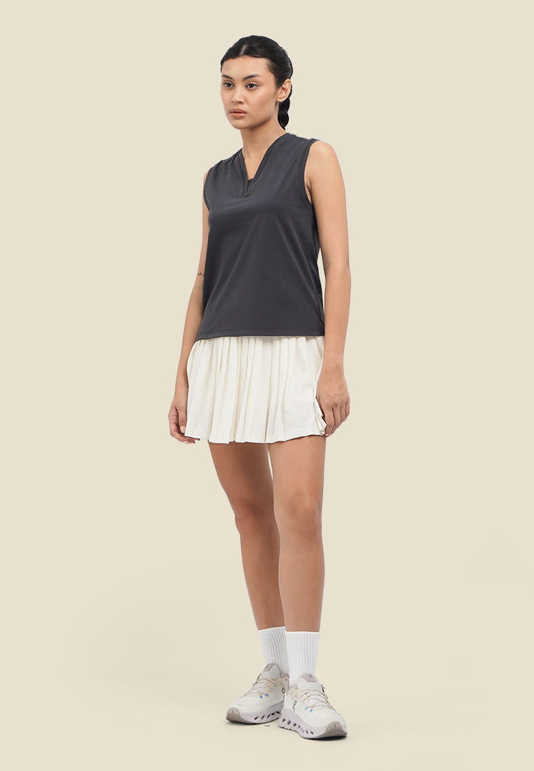 Ease V-Neck Court Tank