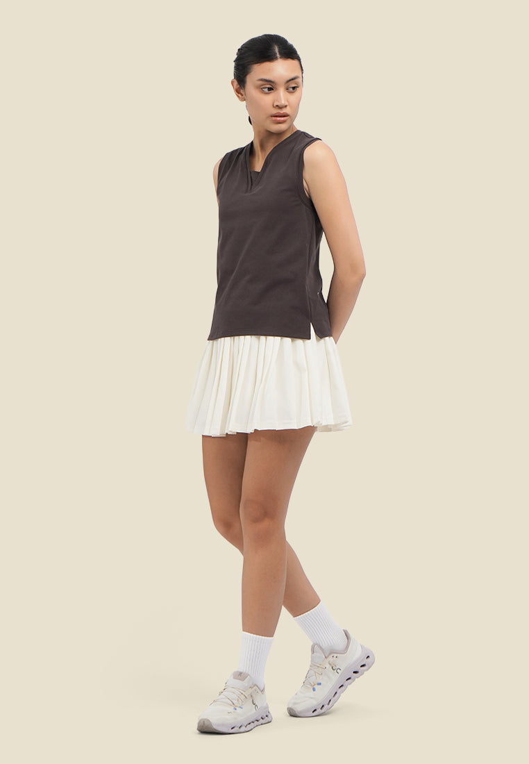 Ease V-Neck Court Tank