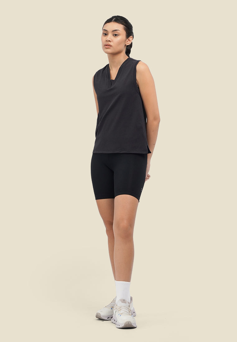 Ease V-Neck Court Tank