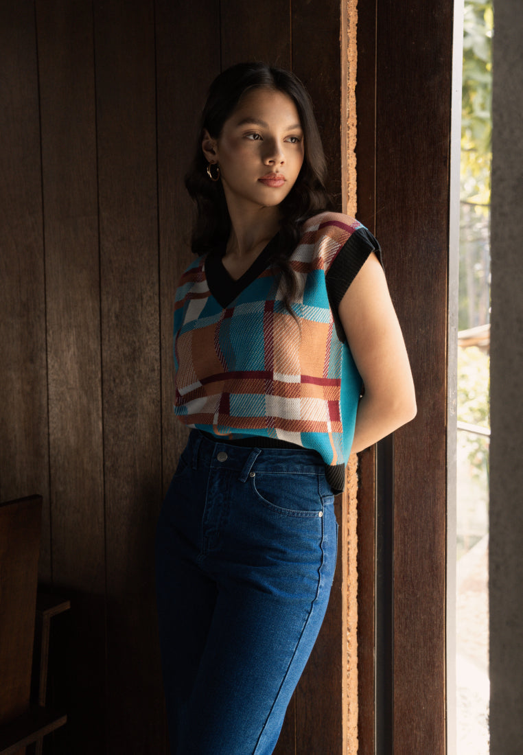 Printed V-Neck Boxy Vest