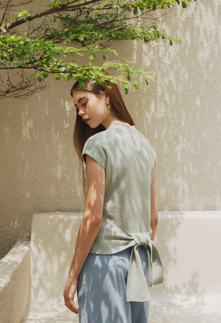 Short Sleeve Knit Top
