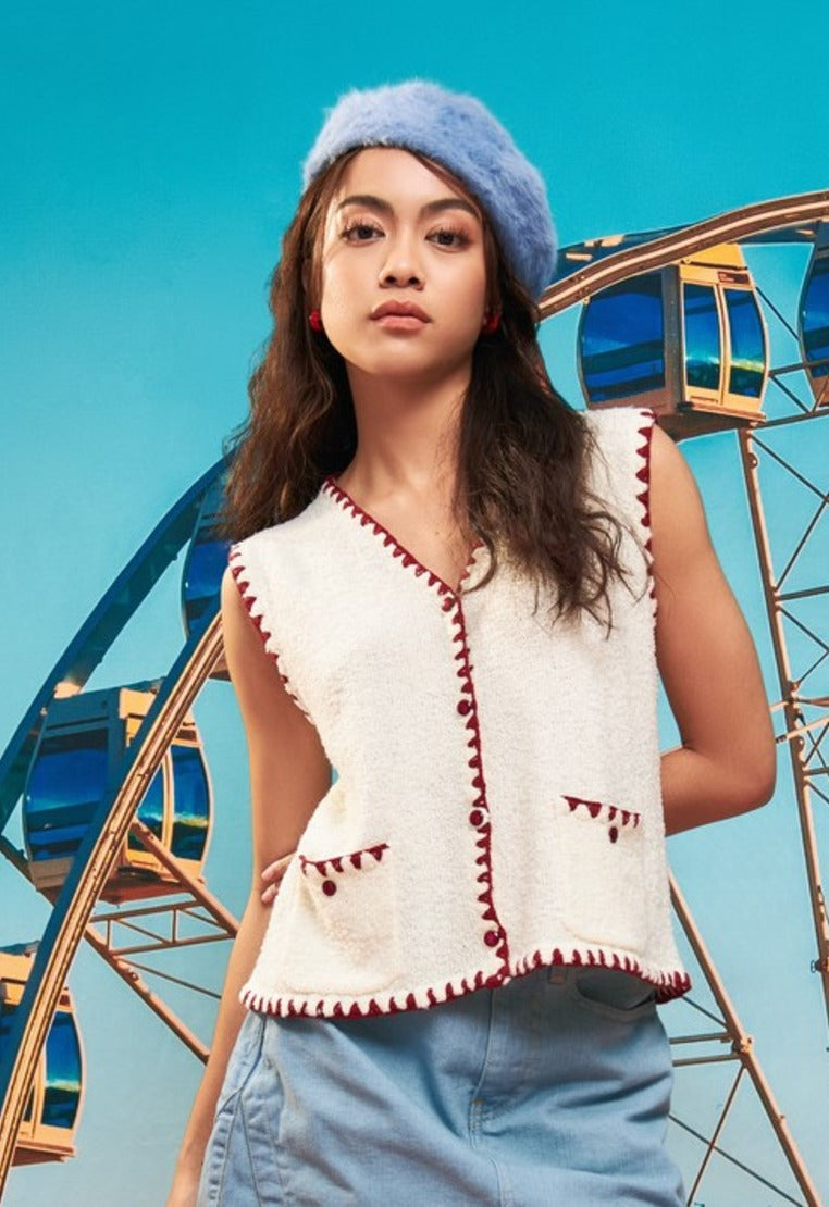 Contrast Stitch Knit Vest