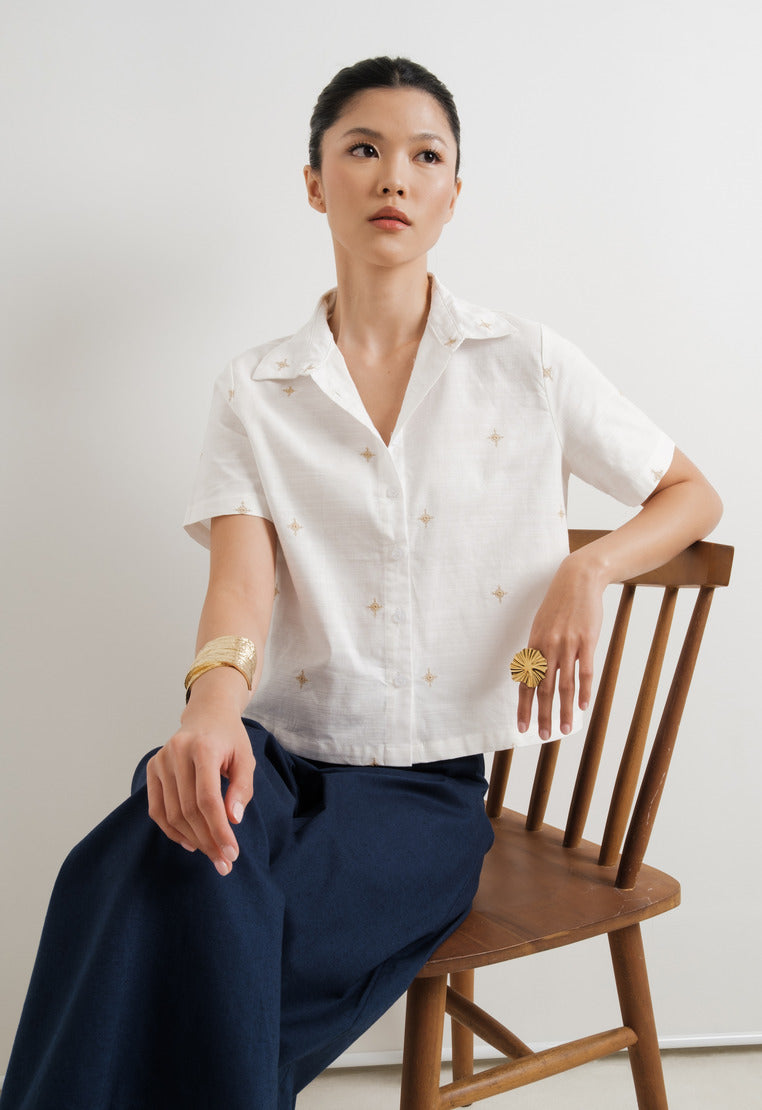 Embroidered Short Sleeve Blouse